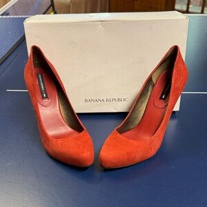Banana Republic Women's Vibrant Red Heels